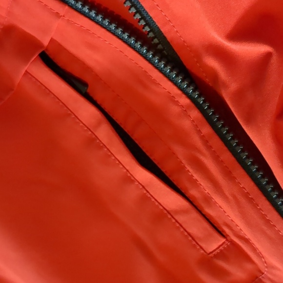 Michael kors ladies rain jacket - Picture 9 of 9